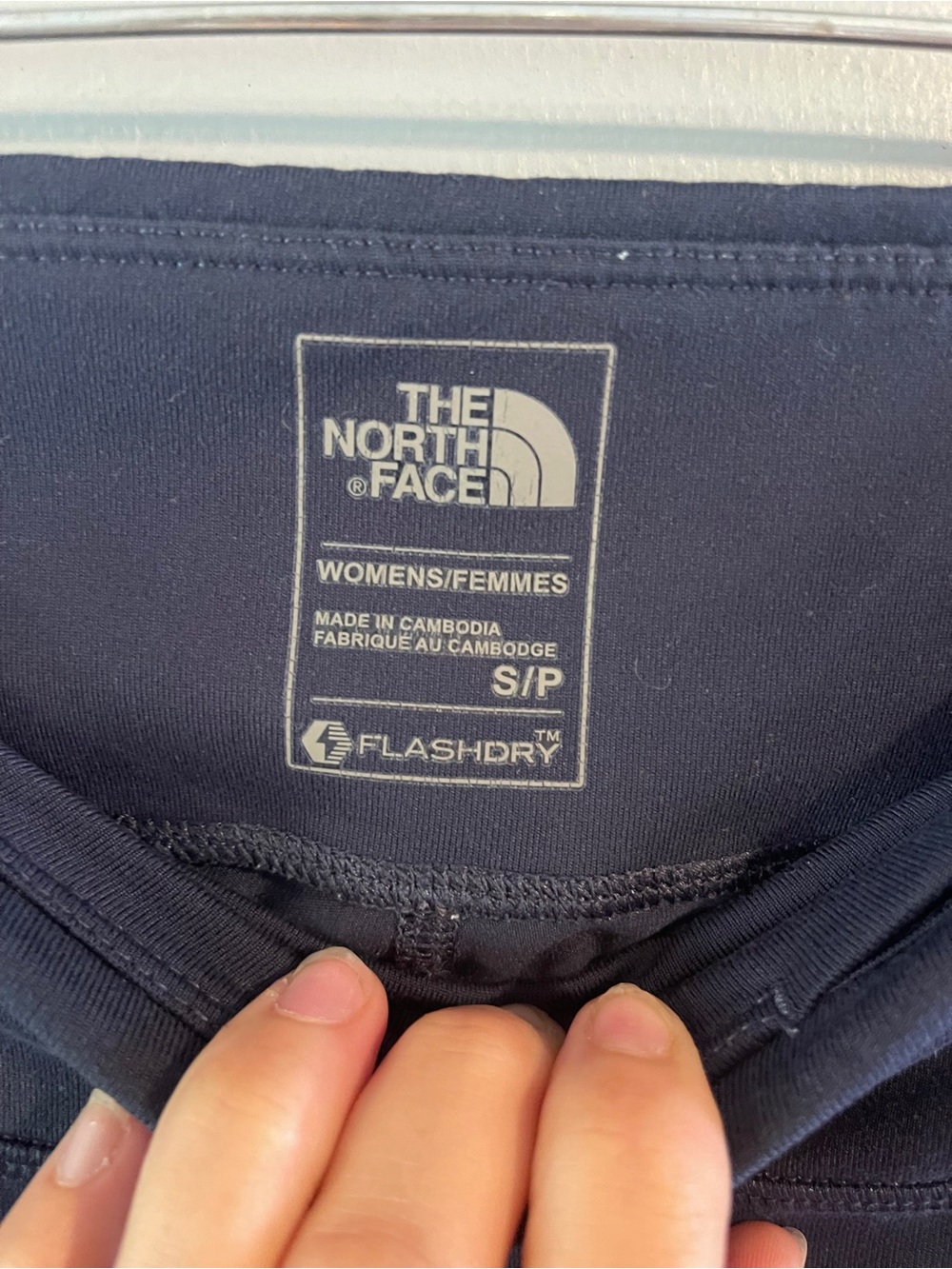 The North Face Flashdry Cropped Leggings Navy Size Small - Picture 3 of 7